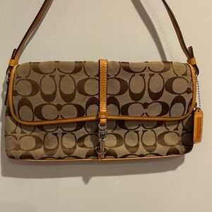 Vintage Coach Hampton Monogram Handbag